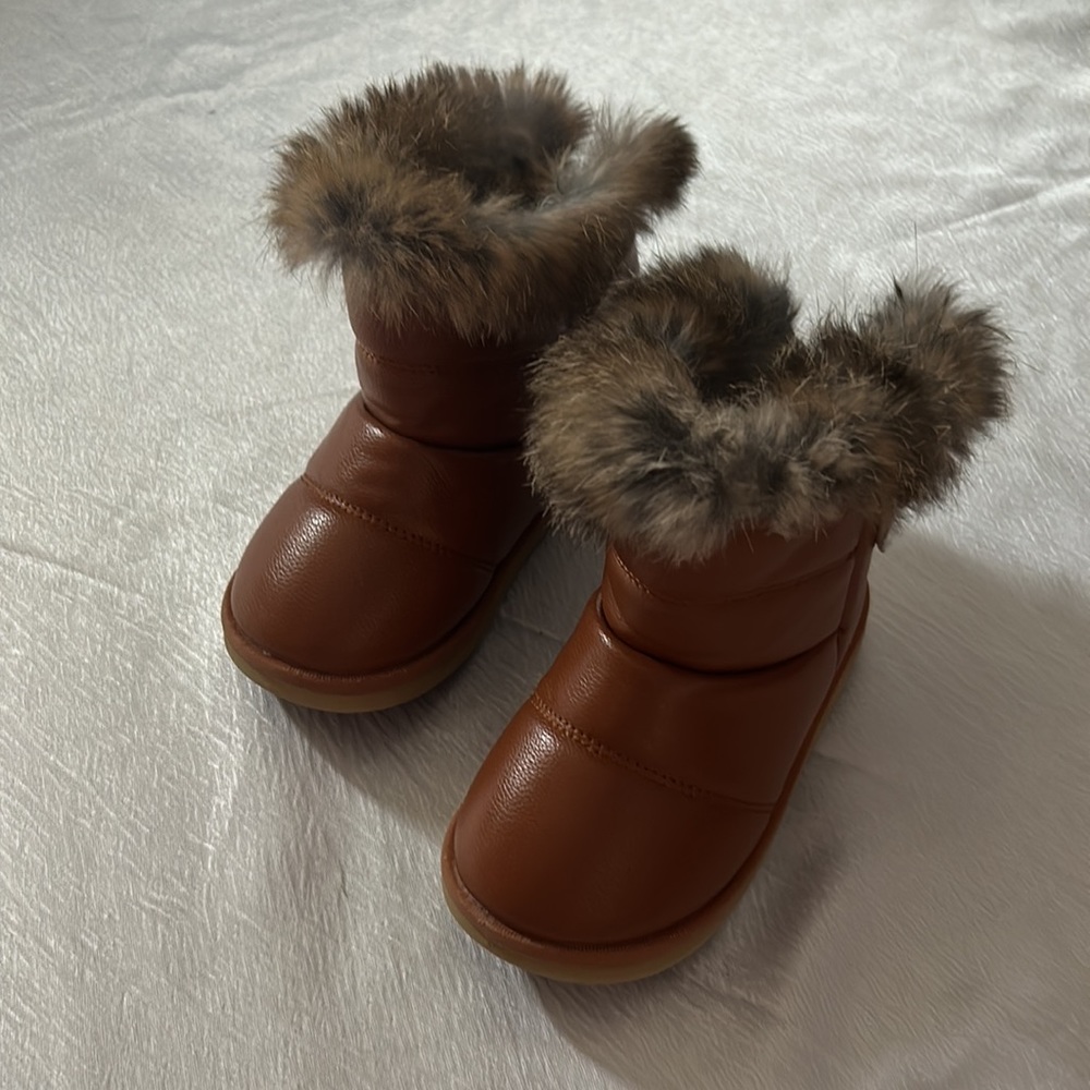Comfy kids boot 🥾 girl